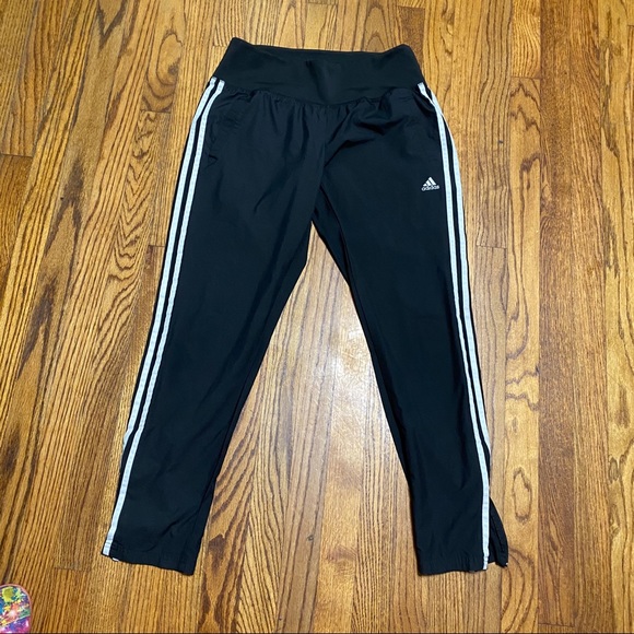 Adidas joggers size M - Picture 1 of 7